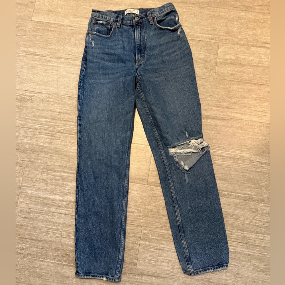 Abercrombie & Fitch Women's Curve Love 90's Straight Ultra High-Rise Jeans